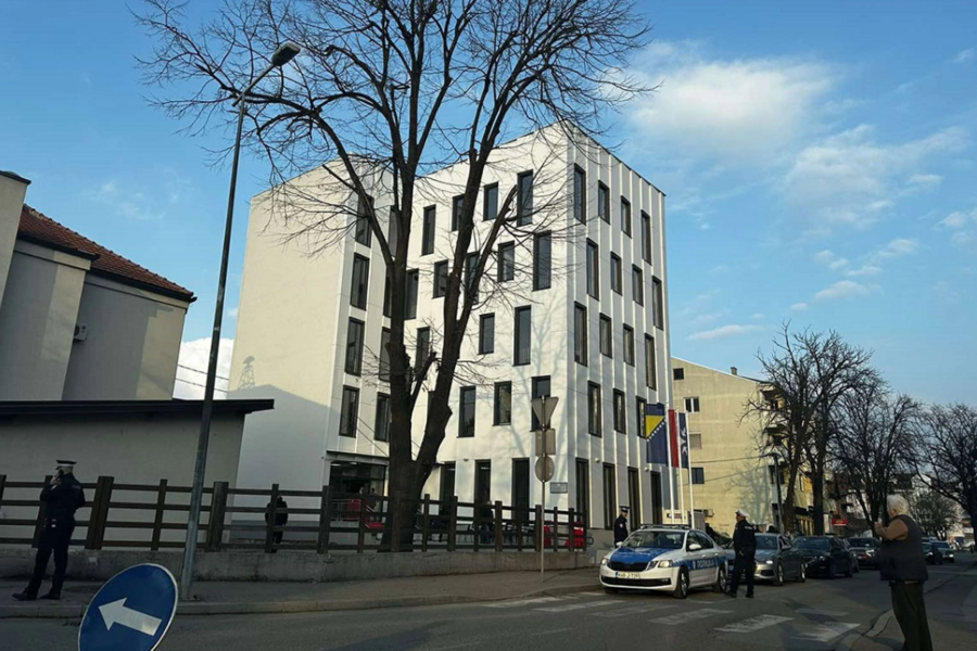 APSURD SISTEMA: Bivšeg načelnika bh. grada, uhapšenog zbog droge, već pola godine 'hitno' istražuju