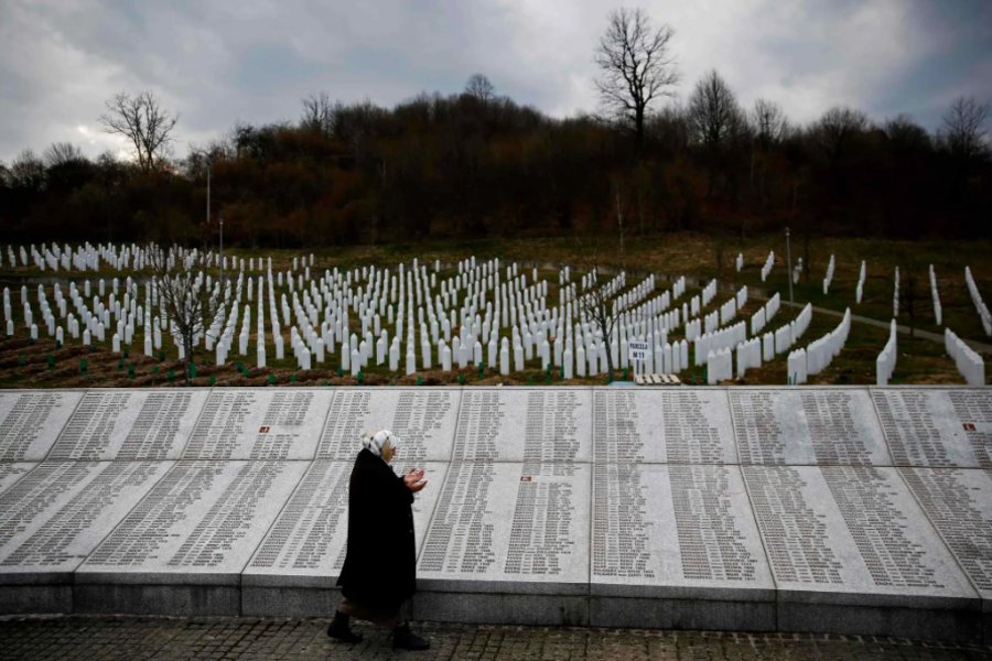 PORUKA IZ CRNE GORE KOJA ODZVANJA BALKANOM: 'Svako ubijeno dijete boli isto, ali Srebrenica je bila hladni i proračunati genocid'