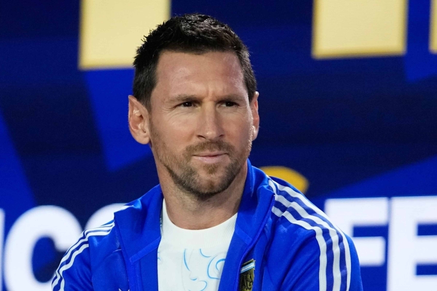 HAOS PRED FINALE: Messi nijemo posmatrao incident (VIDEO)