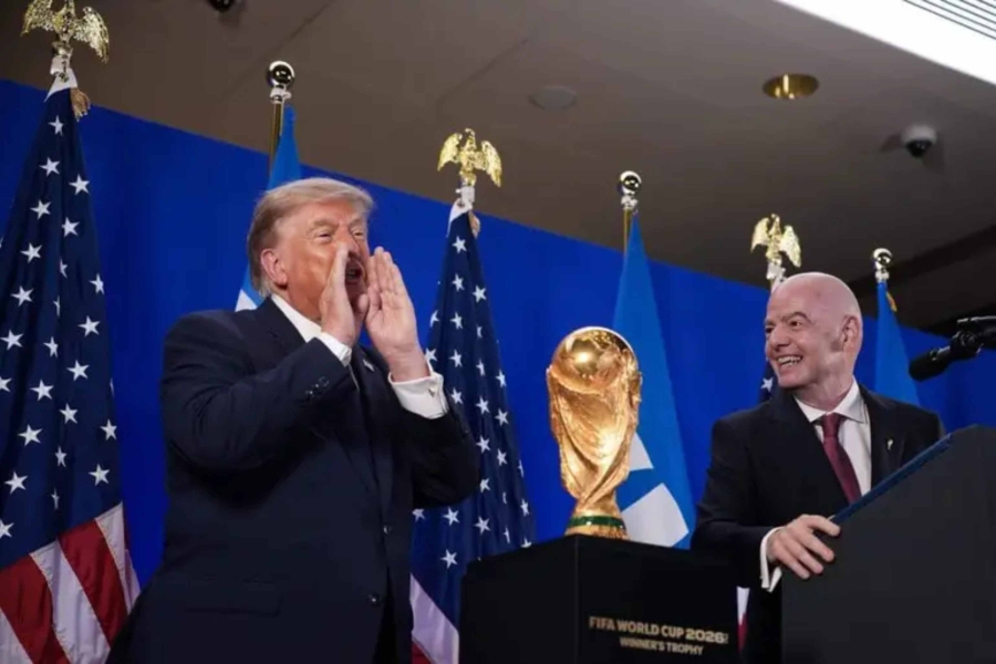 URNEBESNO NA PRESS KONFERENCIJI: Trump prekinuo Infantina i reagovao na njegovu parolu... (VIDEO)