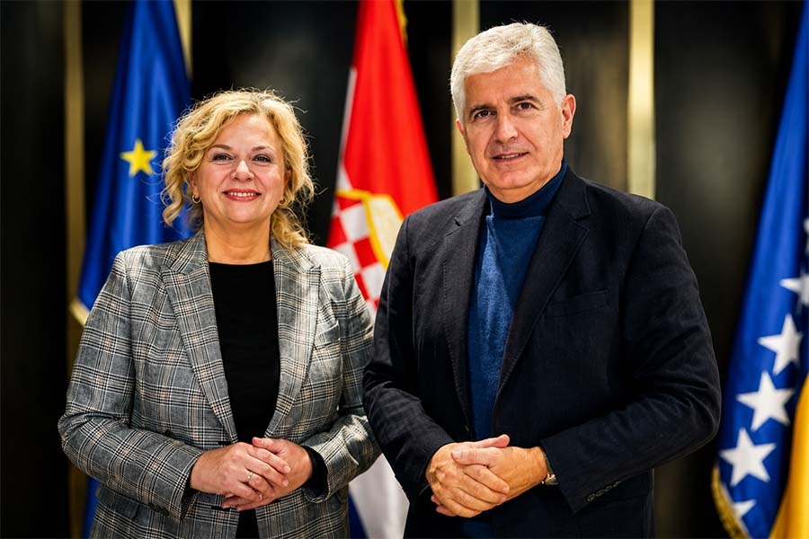 UDRUŽENI POLITIČKI POTHVAT: Željana Zovko na visini zadatka, Čovićev plan je jasan...