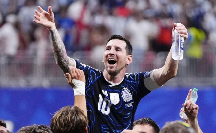 SKANDAL TRESE SVJETSKO PRVENSTVO: Englezi traže da FIFA suspenduje Gaučose zbog transparenta (FOTO)
