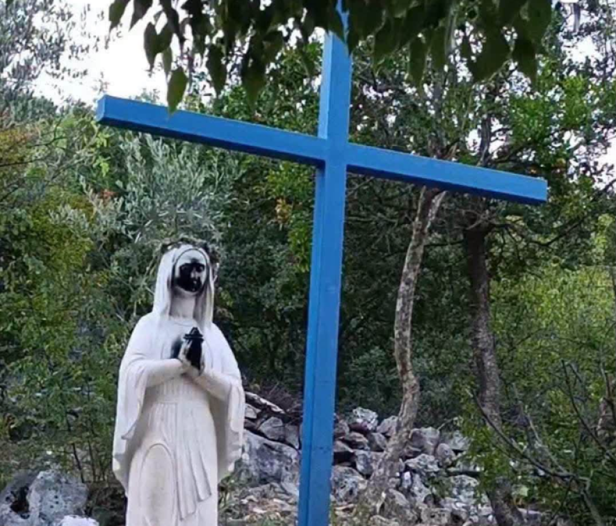'NA ZLO ODGOVORITI MOLITVOM, ALI POČINIOCI MORAJU BITI KAŽNJENI': Snažna poruka Međureligijskog vijeća BiH nakon sramotnog čina u Međugorju