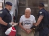 NOŽEM NASRNUO NA POLICAJKU: Napadač doveden pred istražitelje...