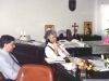 SLAVICA RISTIĆ JE FOTOGRAFIJOM ZABILJEŽILA TRENUTAK O GENOCIDU: Karadžić 13. jula 1995 na telefonu priča sa Mladićem da je Srebrenica pala, a pored njega sjedi današnji osvjedočeni negator genocida...