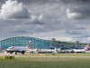 DRAMA IZNAD LONDONA: Neviđen haos na nebu, devet putničkih aviona emitovalo signal za uzbunu
