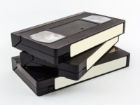 SKRIVENO BLAGO U VAŠEM DOMU: Stara VHS kaseta mogla bi vam kupiti novi automobil - evo koji su naslovi najtraženiji!