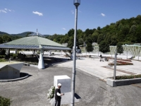 UDAR NA MEMORIJALNI CENTAR SREBRENICA: Zvornička policija masovno poziva radnike na saslušanje dan nakon izvještaja o negiranju genocida!