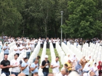 KANADA PODIGLA GLAS: Zločinci moraju odgovarati, Srebrenica se mora pamtiti da bi bilo trajnog mira!