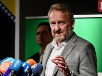 IZETBEGOVIĆ O TEŠKOJ NERAVNOPRAVNOSTI BOŠNJAKA: 'Uskraćeni smo za 28 pozicija u institucijama Bosne i Hercegovine!' (VIDEO)