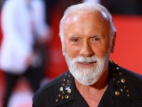 DINO MERLIN OTVORIO DUŠU U VELIKOM INTERVJUU: 'Otac nas je ostavio, a majka radila sve da od nas napravi ljude'