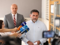 RAMIĆ I MUJIĆ NAKON PREDAJE LISTI CIK-u: 'Očekujemo da građani u Rs-u kazne kalkulacije NiP-a i Stranke za BiH'