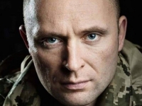ZELENSKY SMIJENIO SYRSKYIJA USRED MASOVNIH PROTESTA: Novi šef vojske poznat po legendarnom proboju