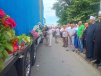 'MAJKA NIJE DOČEKALA DA MU PRONAĐE KOSTI': Potresna svjedočenja iz Sanskog Mosta sa ispraćaja žrtava prijedorskog genocida