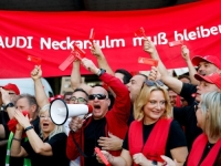 PANIKA U NJEMAČKOJ: Hiljade radnika izašle na ulice zbog mogućeg zatvaranja tvornice i gubitka radnih mjesta (VIDEO)