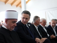 BEĆIROVIĆ IZ KAMIČANA: 'Nikada nećemo odustati od istine i pravde za 3.176 ubijenih civila Prijedora i doline Sane'