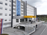 SKANDAL U DOBOJSKOJ BOLNICI: Trudnica tvrdi da je doživjela poniženje zbog hidžaba