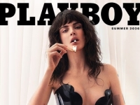 CARA DELEVINGNE U NAJPROVOKATIVNIJEM IZDANJU: Ispisala historiju na naslovnici Playboya (FOTO)