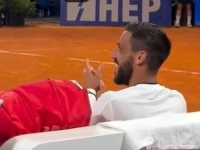 KAD 'LJILJANI' ODJEKNU: Džumhur usred Hrvatske naručio Halidov hit, nakon toga pobijedio  (VIDEO)