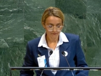 POTRESNO OBRAĆANJE EMINE SINANOVIĆ U UN-u: 'Ja sam kćerka čovjeka čiji je život oduzet izdajom svijeta, unuka sam čovjeka kojeg je odnio genocid'