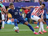 PARAGVAJ IDE KUĆI: Mbappe golom iz penala odveo Francusku u četvrtfinale Mundijala