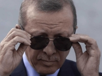 DAR ILI PROVOKACIJA: Erdogan svim liderima NATO-a uručio isti NEOBIČAN POKLON!