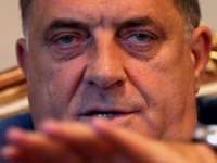 DODIK OPET PODIVLJAO: 'Nikada se neće desiti rješenja koja hoće da nametnu!'