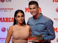 GEORGINA RODRIGUEZ NA METI ŽESTOKIH OSDA: Jedan detalj sa utakmice Portugala bacio u očaj Ronaldovu izabranicu