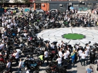 EMOTIVNE SCENE NA ILIDŽI: Hiljade motociklista krenule na put sjećanja prema Srebrenici (FOTO)