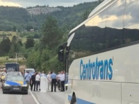 OBUSTAVLJEN SAOBRAĆAJ NA PUTU SARAJEVO–SOKOLAC: Fizički se sukobilo više lica