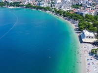 BOSANCI I HERCEGOVCI ZAUZELI MAKARSKU: Svako šesto noćenje u popularnom ljetovalištu ostvarili turisti iz BiH