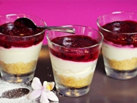 KULINARSKI LJETNI HIT: Brzi ljetni cheesecake u čaši savršen je izbor -  priprema se za samo 15 minuta...