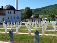 SJEĆANJE NA ZLOČINE U BILJANIMA: 'Amila Džaferagić, benkica bijela, nađene plava i bijela cucla... Likvidirana pucnjem u glavu'