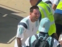 MESSI NA AERODROMU PROLAZI ISTO KAO I SVI OSTALI: Ono što je uradio kada su zaustavili Romera nasmijalo je cijeli internet