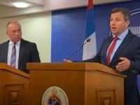 NAPADNUT U SKUPŠTINI RS: Nebojša Vukanović tvrdi da su prijetnje Stevandića 'crvenim kombijem' naređene odozgo