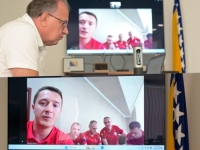 'INSTITUCIJE MORAJU BITI UZ SVOJE GRAĐANJE': Nikšić razgovarao s preživjelim planinarima i članovima spasilačkog tima
