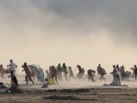 NEVJEROVATNI PROZORI S PLAŽE: Olujni vjetar izazvao paniku, temperatura naglo pala za 10 stepeni (VIDEO)