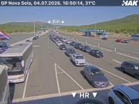 SVI KRENULI NA MORE: Gužve na cestama i granicama BiH (FOTO)
