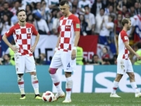 KRAJ NAJUSPJEŠNJIJE ERE HRVATSKOG NOGOMETA: Evo kako su se od Dalića oprostili Perišić i Rakitić (FOTO)