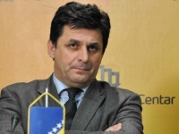 PROFESOR SENADIN LAVIĆ: Hrvatski tuđmanizam krenuo putem fašistoidne konsocijacijske ekskluzivnosti, nipodaštavanja bosanskog bića...
