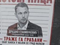 'POTJERNICA' ZA DRAŠKOM STANIVUKOVIĆEM: Grad oblijepljen plakatima s njegovim likom