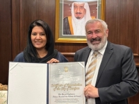 VAŽAN SUSRET: Ambasador Sven Alkalaj uručio certifikat zahvalnosti Grada Sarajeva ambasadorici Saudijske Arabije u SAD-u