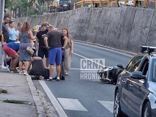 OTKAZALE MU KOČNICE: Motociklista teško povrijeđen nakon nesreće na Bistriku, obustavljen je saobraćaj
