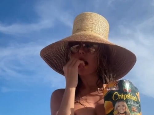 HEIDI KLUM U 53. GODINI PRIVUKLA PAŽNJU: Fotografije s plaže preplavile Instagram
