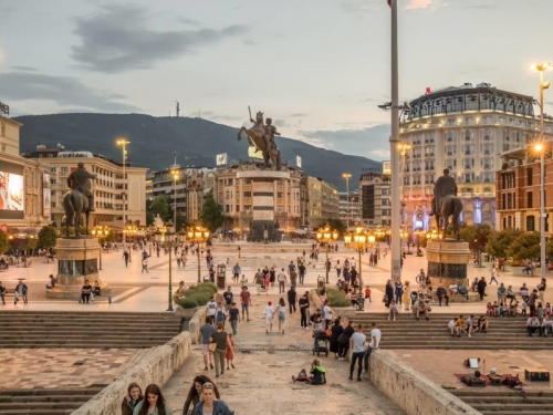 PIVO 2 EURA, NOĆENJE 25: Ovaj evropski glavni grad oduševio je iskusnog putnika (FOTO)