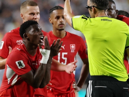 UEFA PRELOMILA I ZALIJEPILA ŠAMARČINU FIFA-i: Pravilo koje je izazvalo 'buru' više nećemo gledati