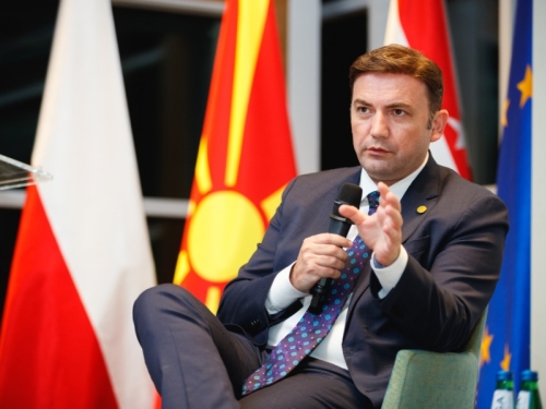 BIVŠI MINISTAR VANJIH POSLOVA SJEVERNE MAKEDONIJE: 'Genocid počinje mnogo prije ubistva'