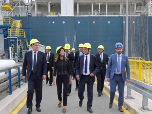 DELEGACIJA HDZ-a POD ŠLJEMOVIMA: Čović i ekipa posjetili terminal na Krku
