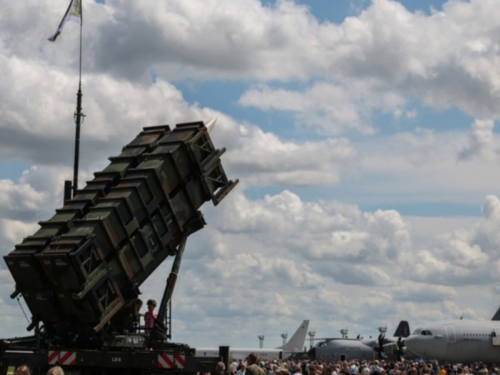 NATO I AMERIKA TRAŽILI, POLJSKA PRELOMILA: Moćni Patrioti hitno idu za Ukrajinu