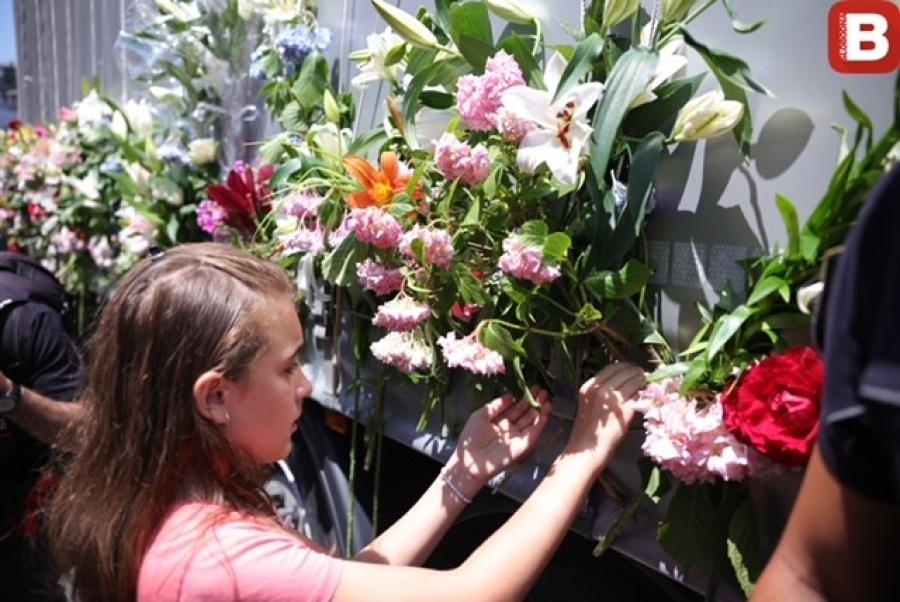 KONAČAN SMIRAJ: Ispraćaj posmrtnih ostataka 10 žrtava genocida u Srebrenici ispred zgrade Predsjedništva BiH...